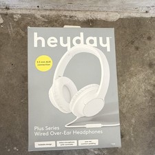 Heyday Wired Headphones White Over Ear 3.5mm Mic Remote New