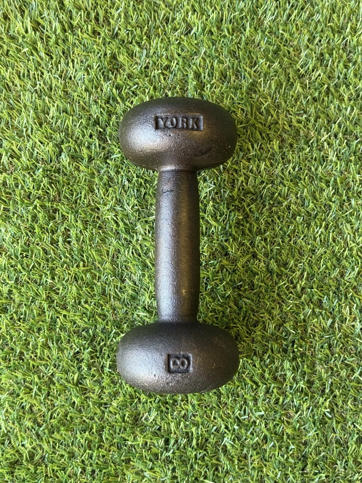 Vintage York USA 8lb SINGLE Bun Dumbbell - Cast Iron
Opens in a new window or tab