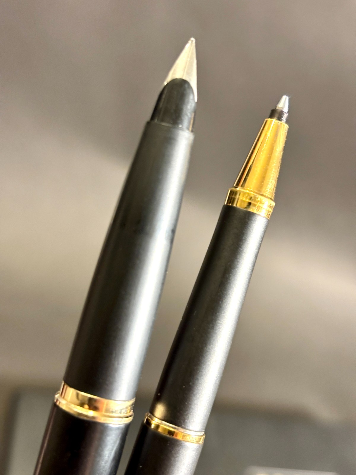 Parker — Fountain Pen — Fine (F) nib — fountain pen for sale on Nibfolio — photo 4