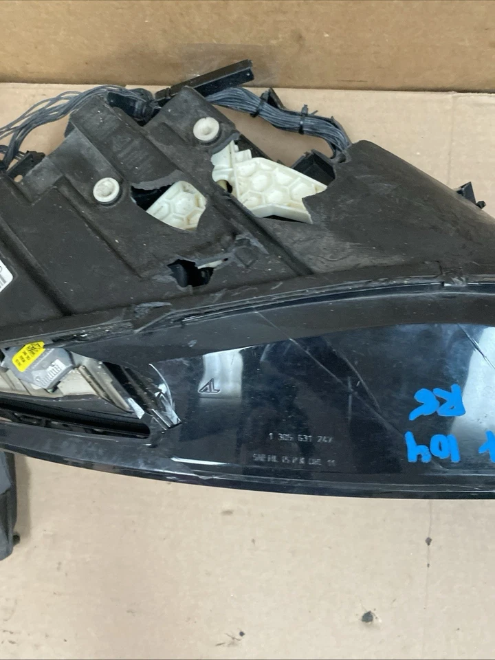 FARO AUDI R8 2014 2015 lámpara pasajero derecho daños OEM *SOLO PIEZA* 6425 Foto 3 de 4