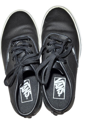 Vans Authentic Black Leather Low Top Sneakers Womens Size 6.5 Classic Lace Up