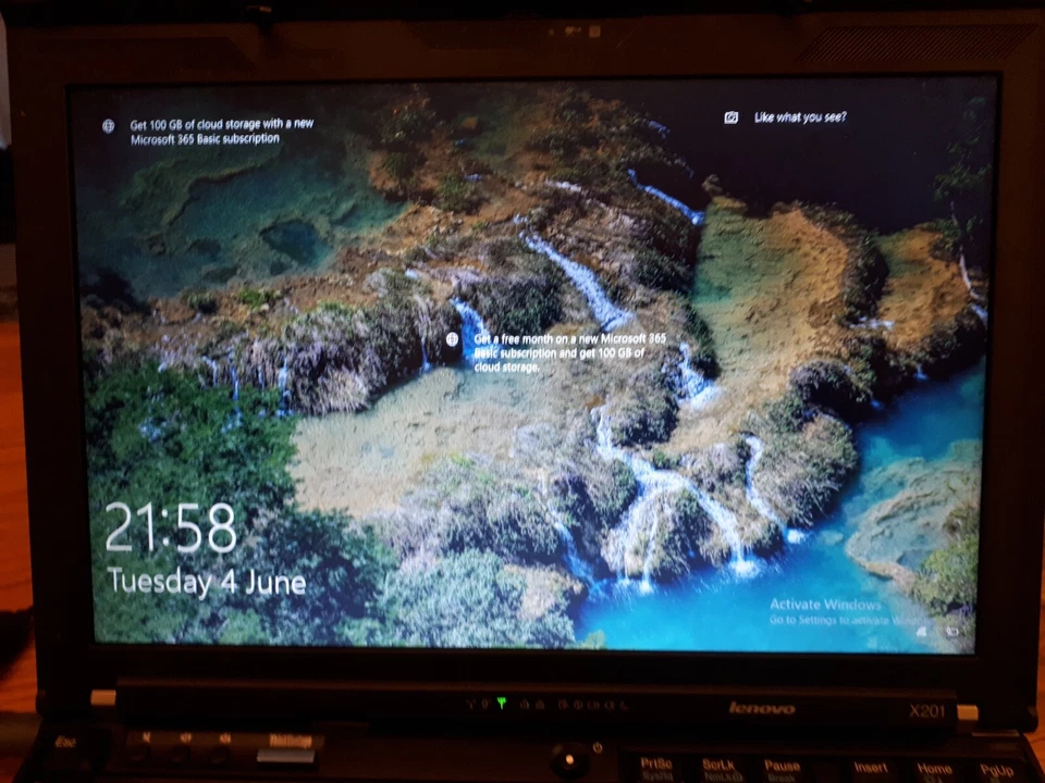 Lenovo ThinkPad X201 intel Core i7 8GB RAM 240GB SSD WIN 10 - Image 2 of 4