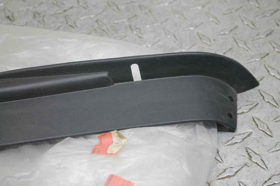 94-00 YAMAHA TIMBERWOLF 250 FRONT LEFT MUD FLAP GUARD FENDER FLARE TRIM 4P478 - Imagem 3 de 4