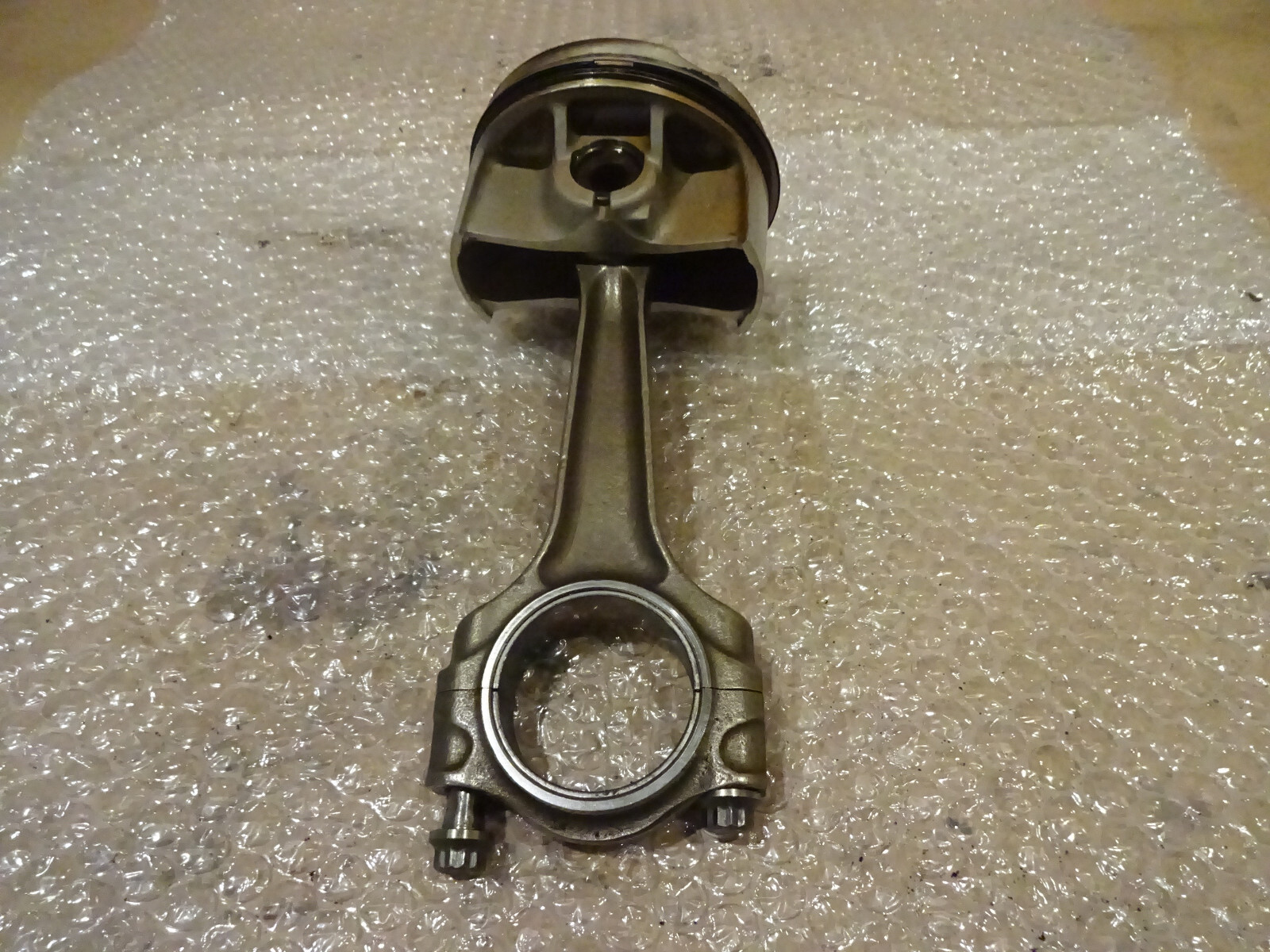 Maserati 4200, Quattroporte-LH Engine Piston & Con Rod Cyl# 7 -P/N 198412-192402