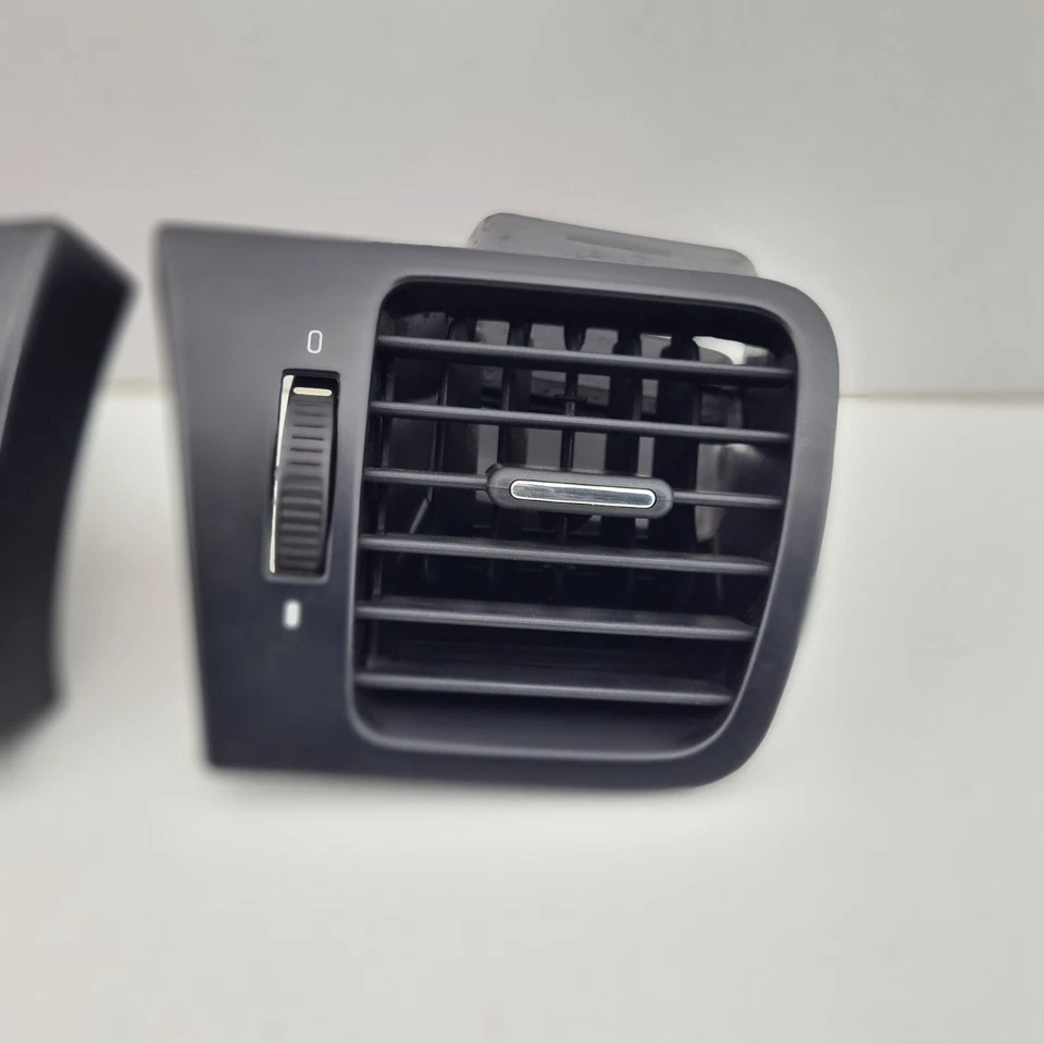 Subaru Liberty Outback Dash Air Vent Pair Gen 4 09/03-08/09 - image 2 of 4