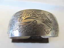 VINTAGE KIRK STIEFF PEWTER NARCISSUS FLORAL 900-12 DESIGNED CUFF BANGLE BRACELET