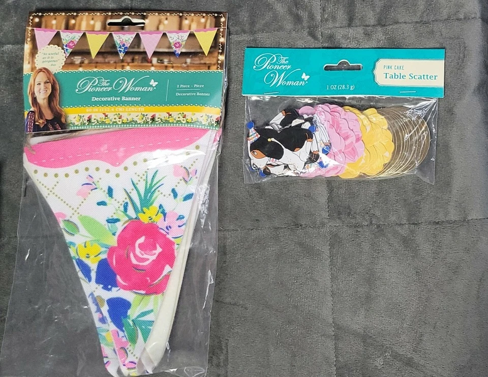 Lot of 11 Pioneer Woman Birthday Party Balloons Candles Banners Cake Top Scatter - Image 4 of 4