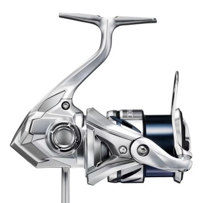 SHIMANO 23STRADIC C3000XG スピニングリール　☆ シマノ 23 ストラディック C3000XG (2023年モデル) スピニング