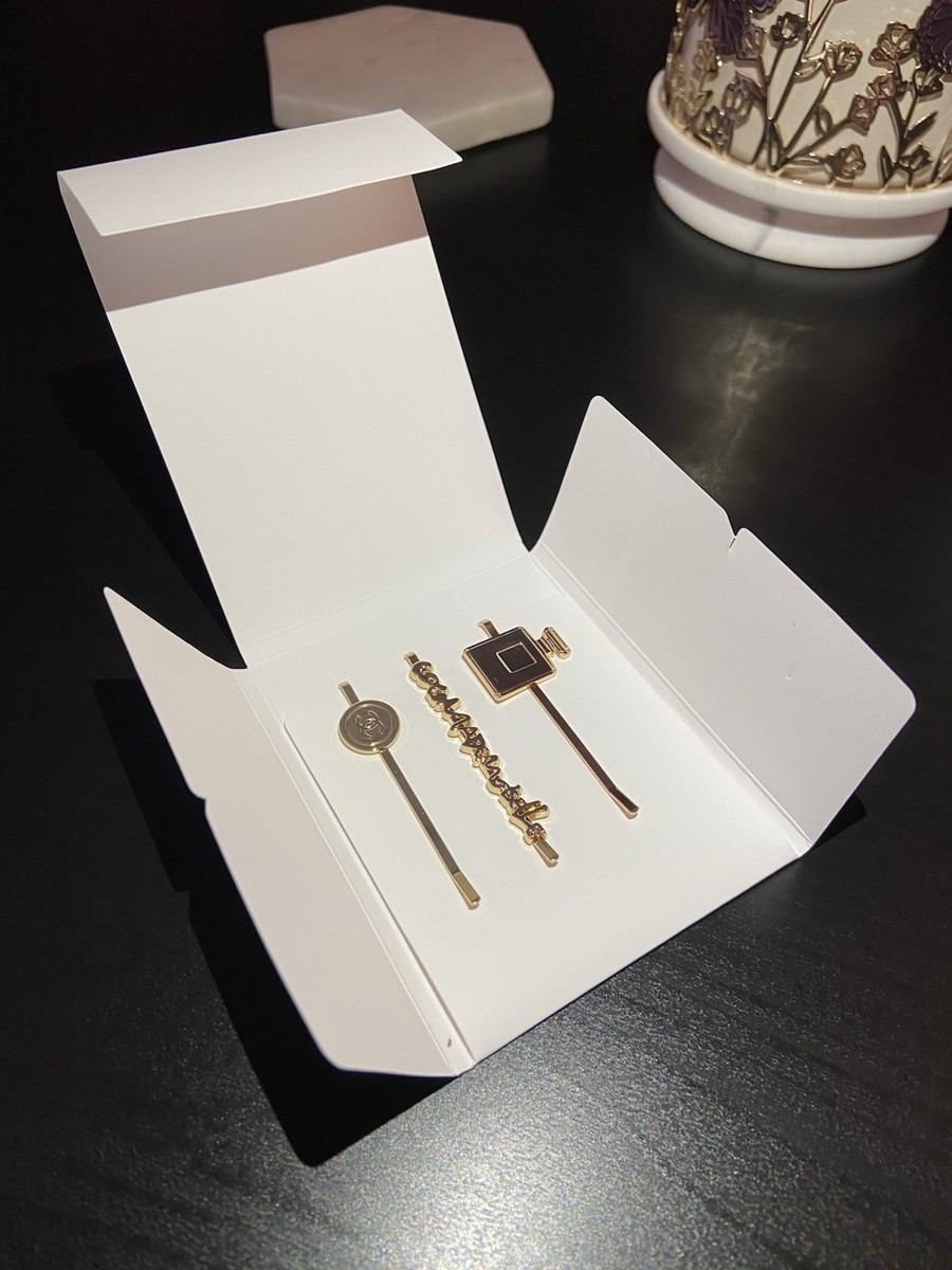 CHANEL Beaute COCO MADEMOISELLE Hair Pin / Clip Set Gold  display picture 2
