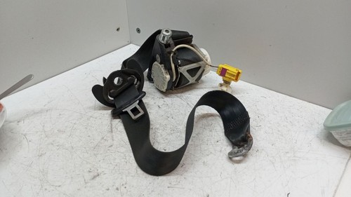 Volkswagen PASSAT B6 2008 Vorne links Sicherheitsgurt vorne 3C1857705F ASL17932