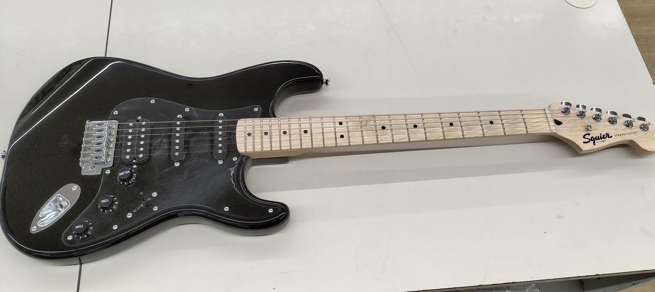 SQUIER SONIC ST HSS MN BPG BLK Electric Guitar