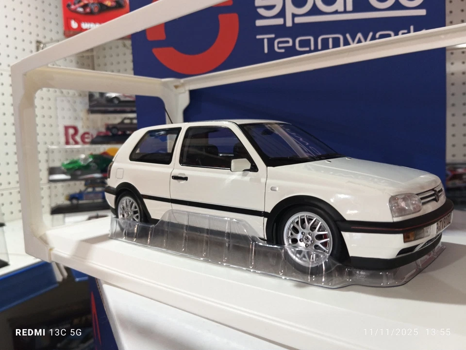NOREV VW GOLF GTI 1:18 - Immagine 4 di 4