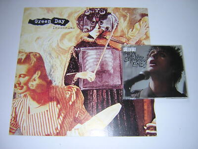 GREEN DAY CD SINGLE - WAKE ME UP WHEN.... + PROMOTIONAL 12''X12'' CARD
