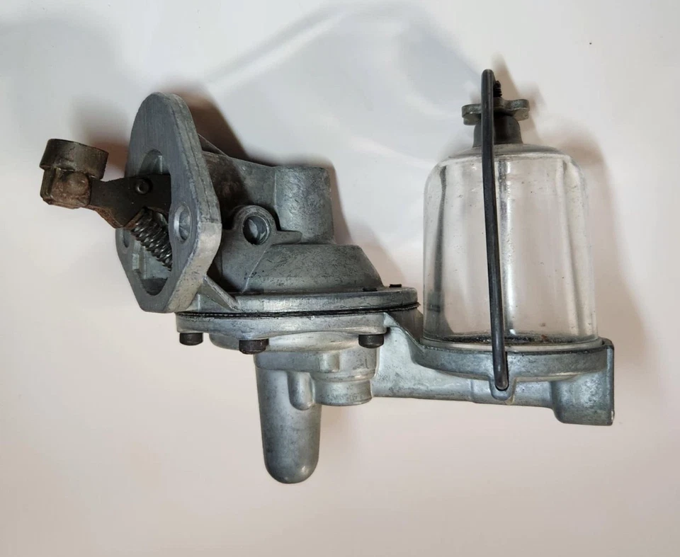 Bomba de combustible mecánica KEM para auto y camioneta Ford Flathead V8 1948-50 Foto 2 de 4