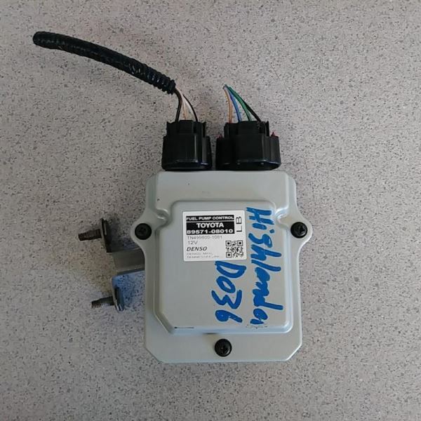 2022 Toyota Highlander fits 20-22 fuel pump control module