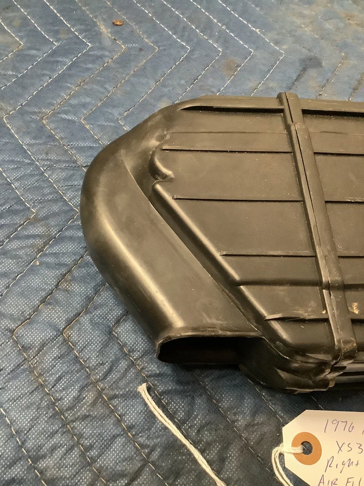 1976-77 Yamaha XS360 XS 360 XS400 Air Filter Box W/ New Filter Element - Image 2 of 4