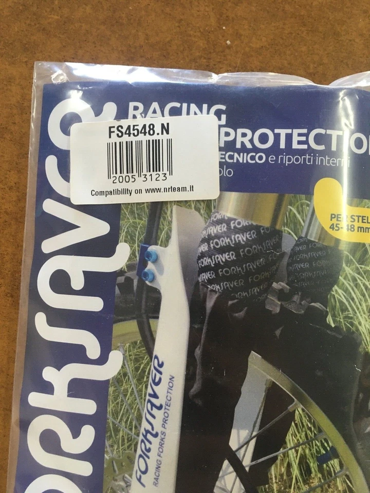 CALZE CUFFIE FORCELLA FORKSAVER PER STELI DA 45 mm A 48 mm NERE - Immagine 2 di 3