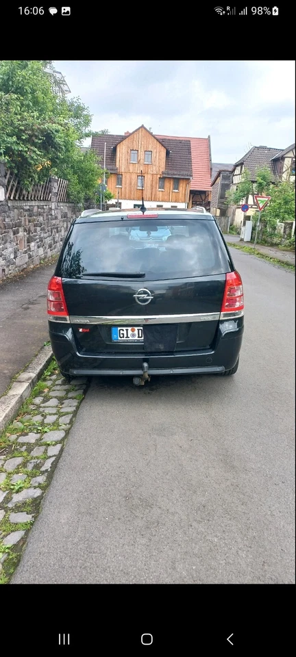 Opel Zafira 1.7 CDTI Family Plus 7 Sitzen - Bild 4 von 4