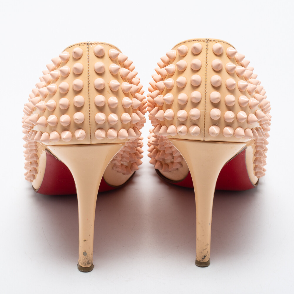 Christian Louboutin Light Peach Patent Leather Pigalle Christian Louboutin Light Peach Patent Leather Pigalle