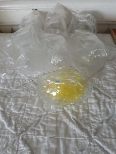 7 New EASTER BUNNY Egg Shaped Clear Plastic Treat Containers Easter Decor Crafts - Picture 1 of 7