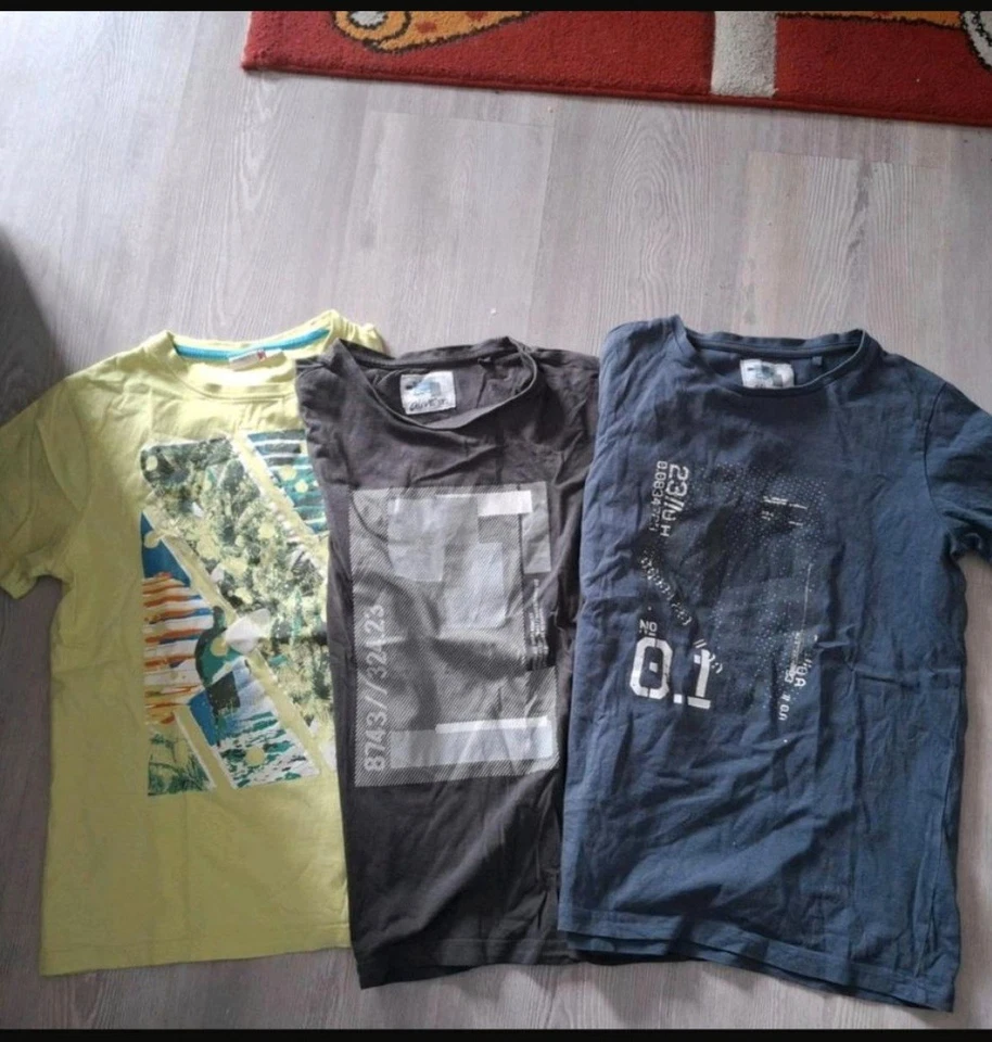 3 Tshirts Jungen Gr 152 - Bild 1 von 1
