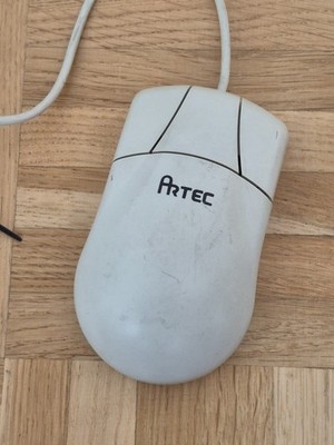   ARTEC 3 Tasten Maus   Serial Mouse 9-Pin DSUB   wenig benutzt  