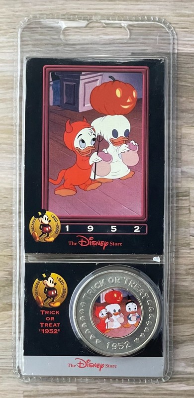 Disney Decades Coin and Card #19 - 1952 Trick or Treat - NIP