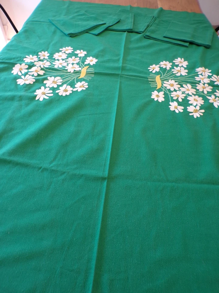 Vintage Nappe en coton vert brodée de marguerites + 6 Serviettes  ( réf 6 ) - Photo 2/4