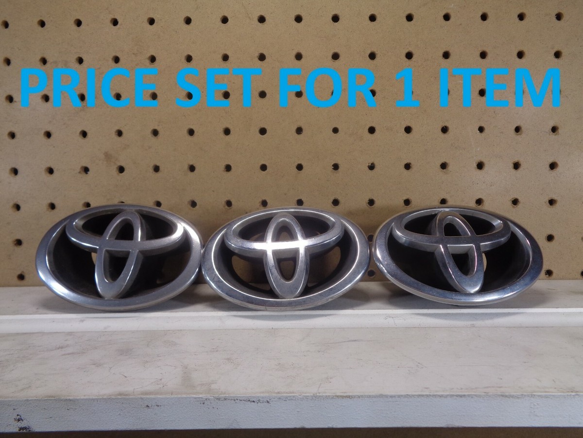 TOYOTA COROLLA 1993 TO 1997 FRONT EMBLEM | eBay