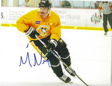 MATT NIETO Pittsburgh PENGUINS Hockey NHL Signed 8 x 10 Photo FREE SHIPPING