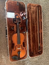 GLAESEL VIOLIN V137G , Including CASE AND BOW, Shoulder Support , Rosin Bag.