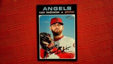 2020 Topps Hertiage Base French Variation #211 Cam Bedrosian