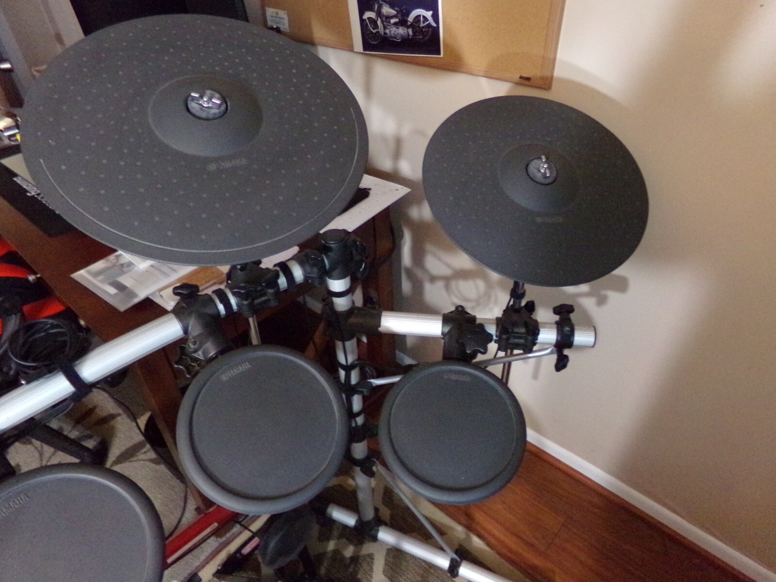 YAMAHA DTEXPRESS IV Drum Set Excellent Condition with Throne Electronic