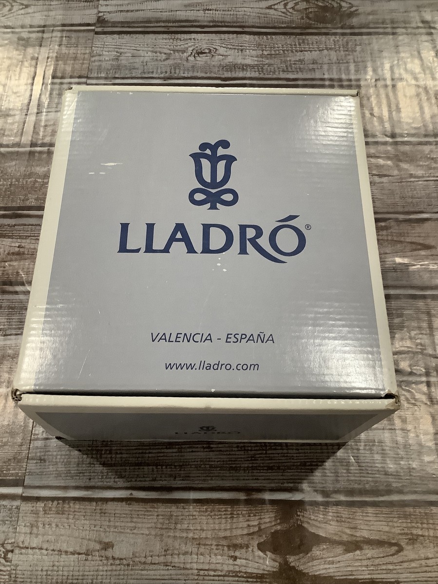 Lladro Retired Baby Child CHILDHOOD FANTASY 01008130 New | eBay