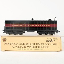 Bachmann HO Scale Norfolk and Western Auxilia...