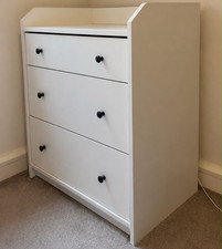 White 3 Drawer Chest of Drawers with Black Knob Handles, Freestanding