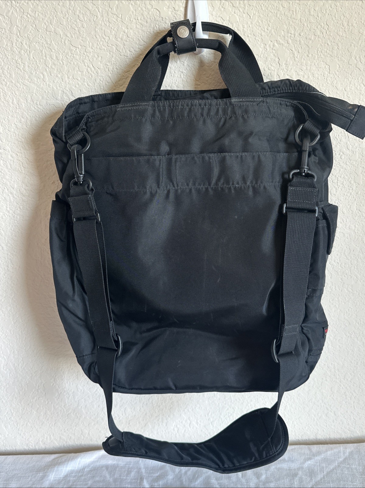 Nomadic Wise-Walker Black Large  Shoulder Bag Cro… - image 4