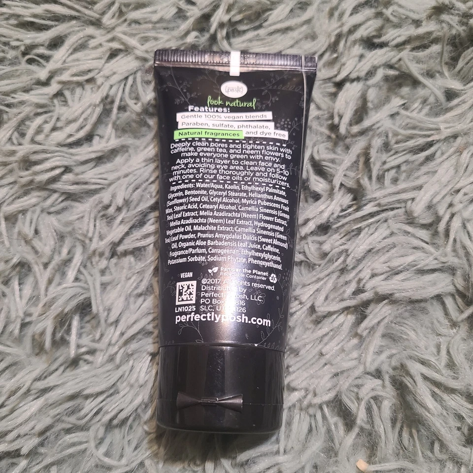 Perfectly Posh Envy This Tightening & Brightening Face Mask 2 Oz Vegan Sealed - Image 2 of 3
