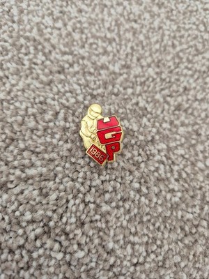 Vintage Ulster Grand Prix GP 1986 Motorrad Rennemblem Anstecknadel
