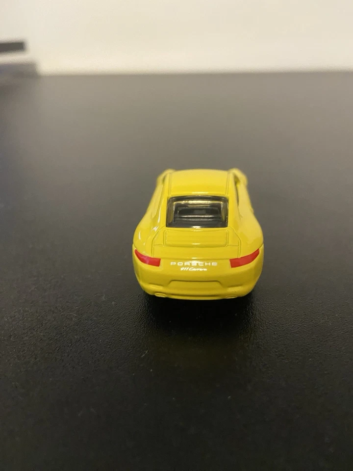 Tomica 117 Porsche 911 Carrera (1st Edition Color) - Image 4 of 4
