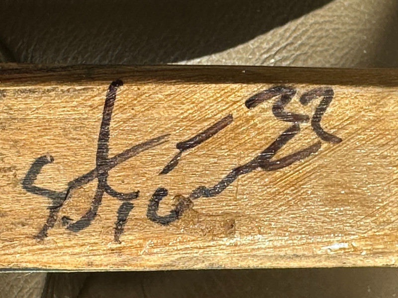 NFL Hockey sticks signed 95-96 or 96-97 season Washington Capitals