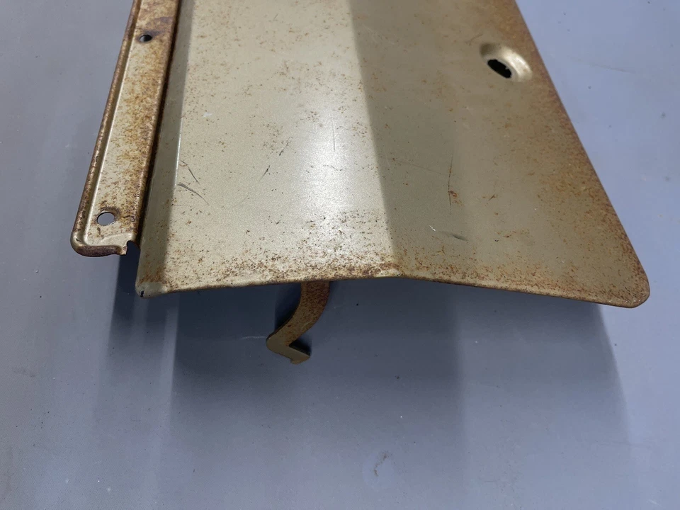 Chevy Impala Belair 1967 guantera tapa puerta bisagra pestillo biscayne interior moldura Foto 2 de 4