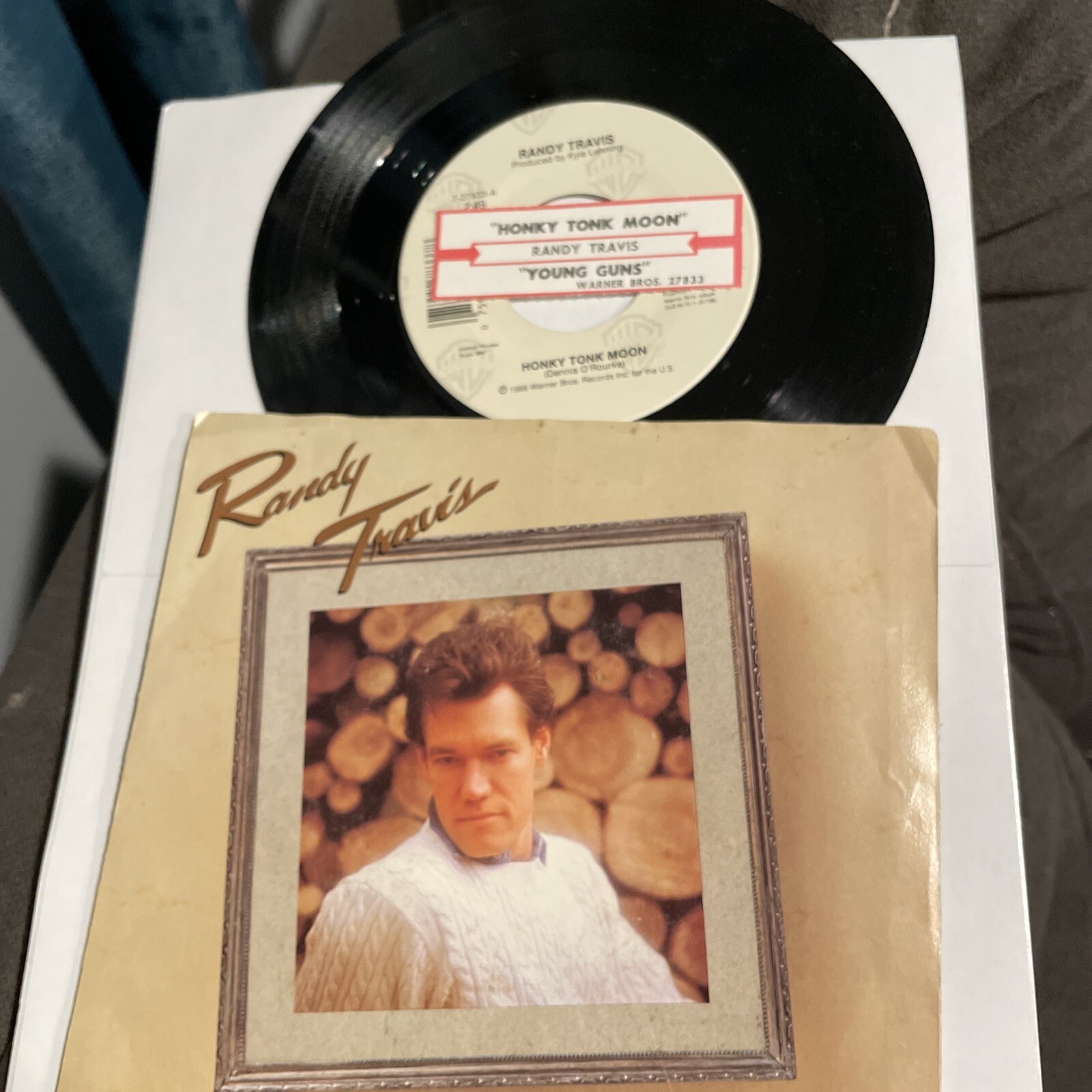 RANDY TRAVIS Honky Tonk Moon/Young Guns 45 7" COUNTRY Vinyl Record