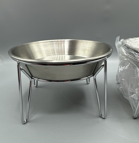 Wellbro Elevated Cat Bowls 5.9 Inch Wide Stainless Steel Set of 2 - 第 3/5 張圖片