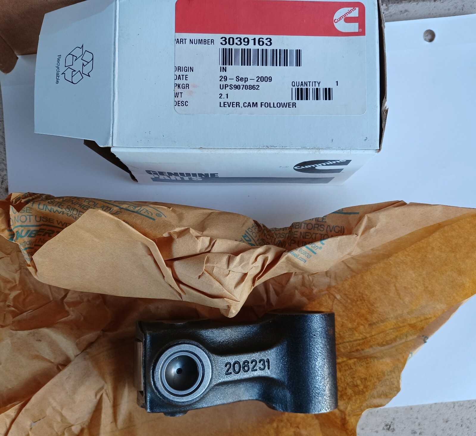 New Cummins 3039163 Injector Cam Follower Assembly Also # 3642503 