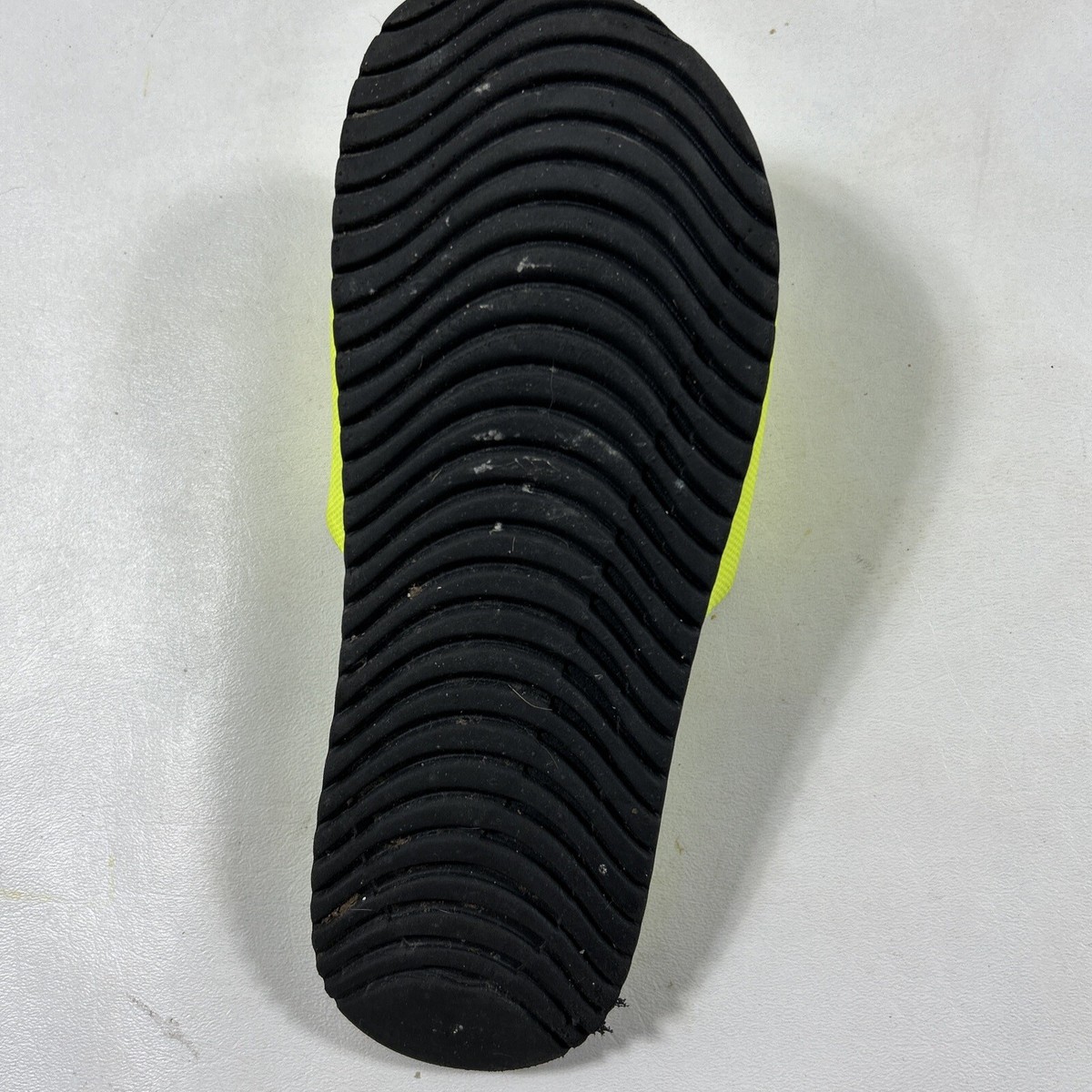 Nike Youth Boy's Kawa Slide Sandals Neon Yellow / Black - #819352