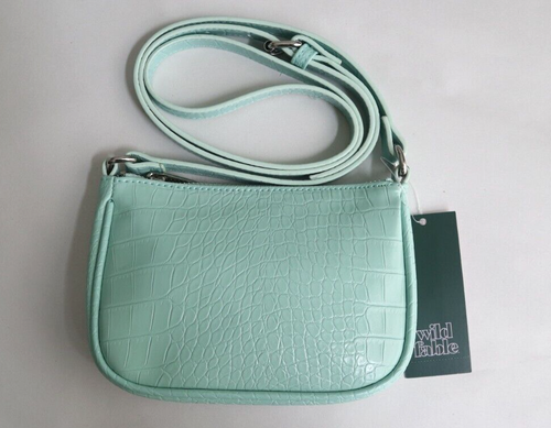 Wild Fable Women's Small Cross Body Shoulder Purse Mint Green 7"x 5" x 1.2" - Picture 5 of 8