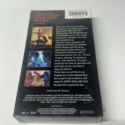 Earth Girls Are Easy VHS Geena Davis Jeff Goldblum Jim Carrey