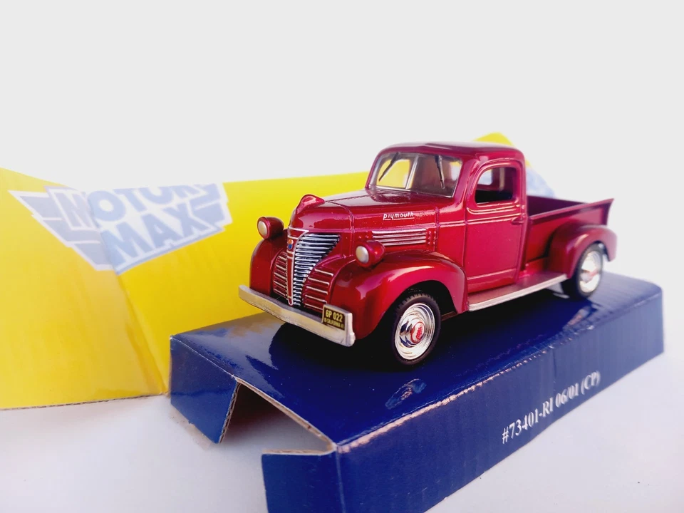 1/43 O scale Motormax 1941 Plymouth pickup purple truck - Image 3 of 4
