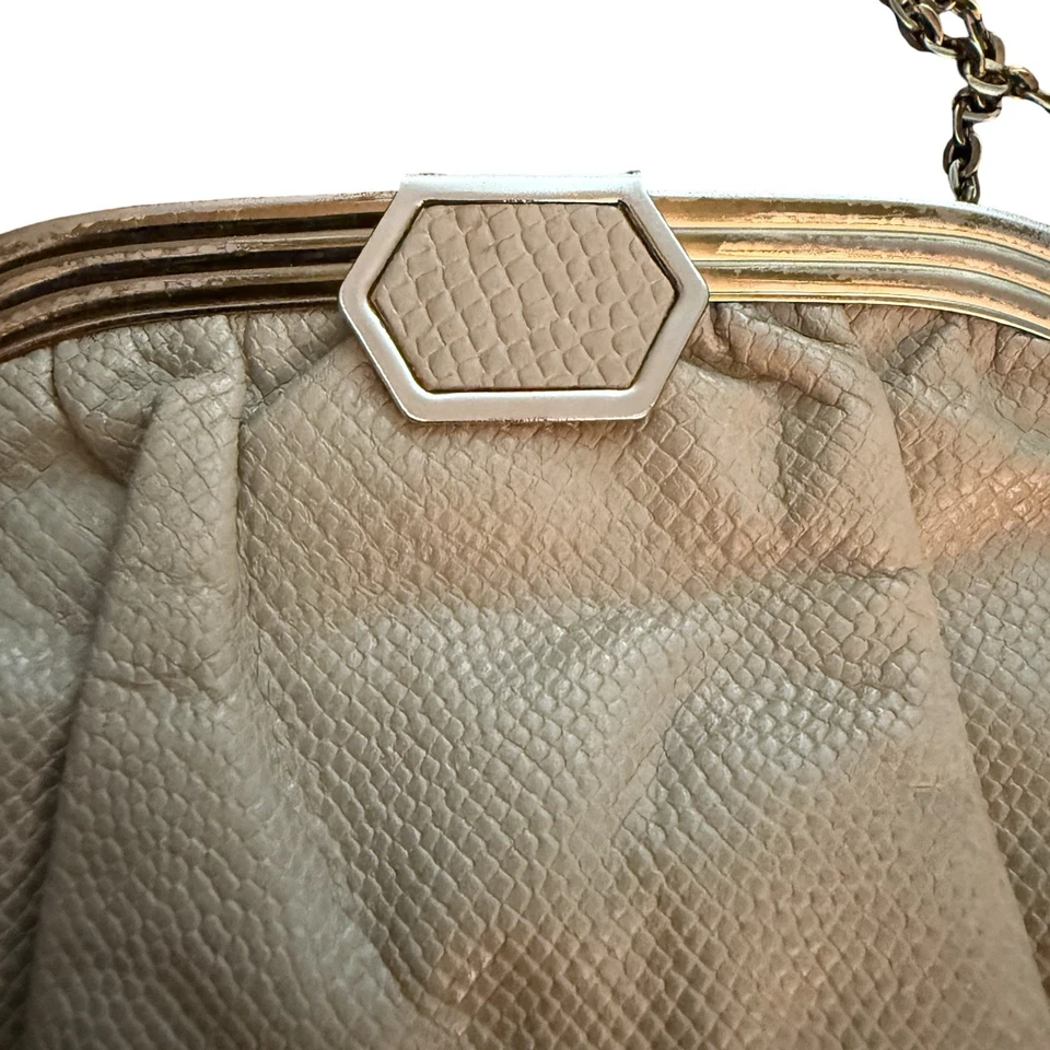 Vintage Etra Genuine Leather Evening Bag – Beige , Gold Frame & Chain, 1960s–70s - Image 2 of 4